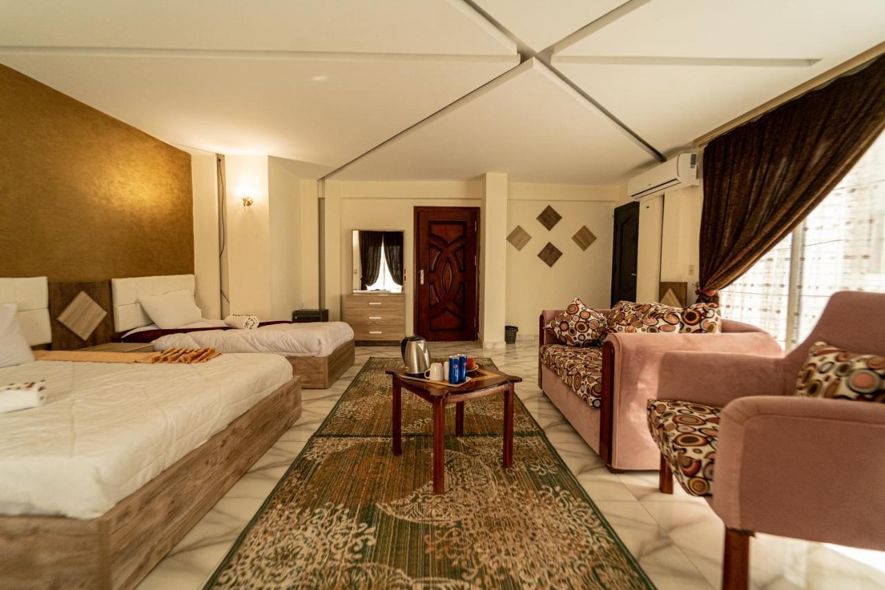 Gardenia Inn Nazlet el-Sisi Bagian luar foto